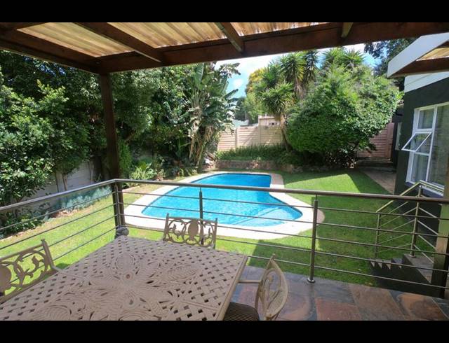4 BEDROOM HOUSE FOR SALE IN BORDEAUX